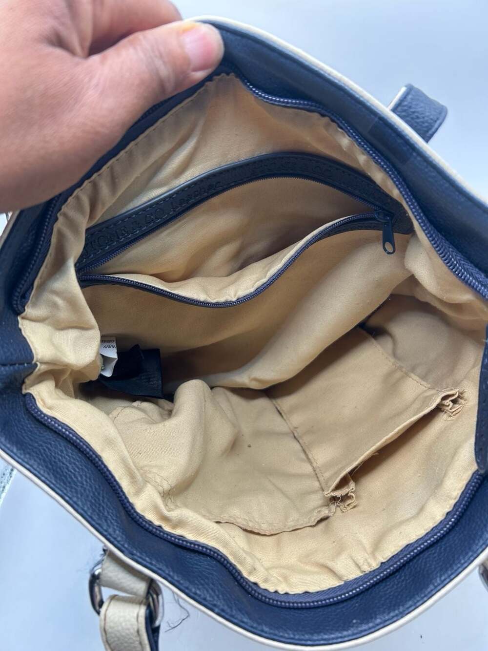 Stone & Co. Donna Colorblock Leather Tote Bag Navy and Cream - Picture 5 of 6